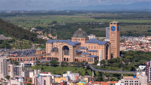 Aparecida com Guaratinguet